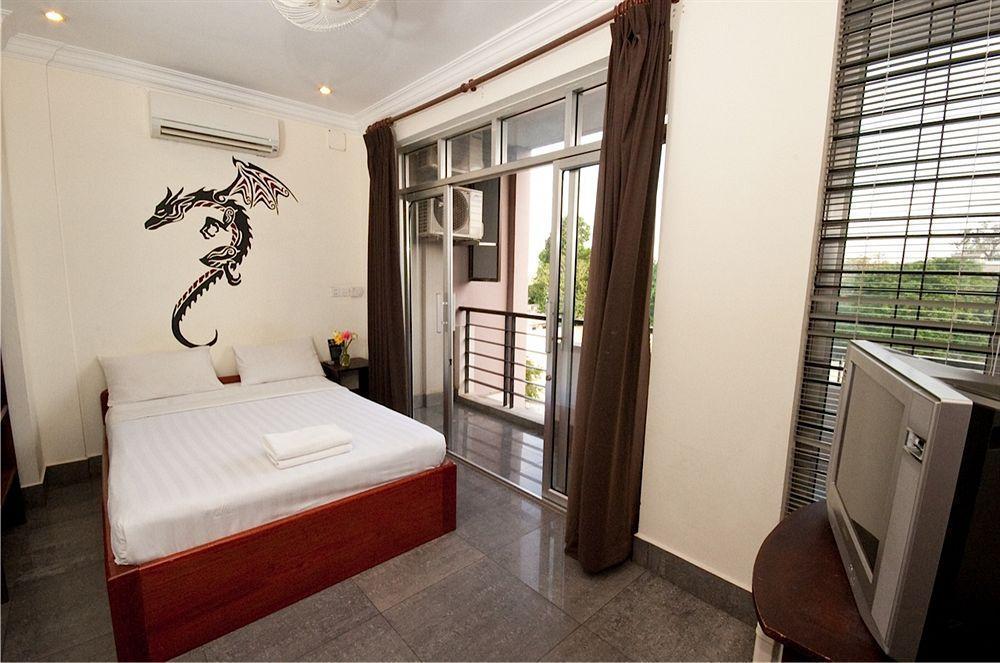 Me Mate Place Phnom Penh Exterior foto